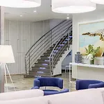 巴尔图酒店 3*