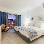 巴尔图酒店 3*