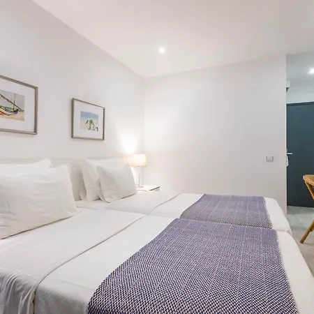 巴尔图酒店 酒店 3*